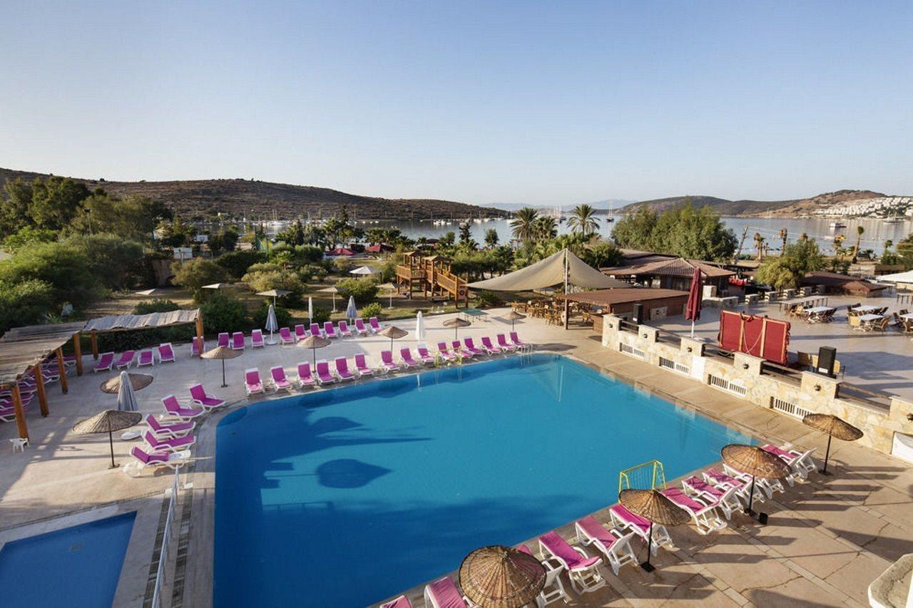 Ladonia Hotels Del Mare (Adults Only) Gümbet Buitenkant foto
